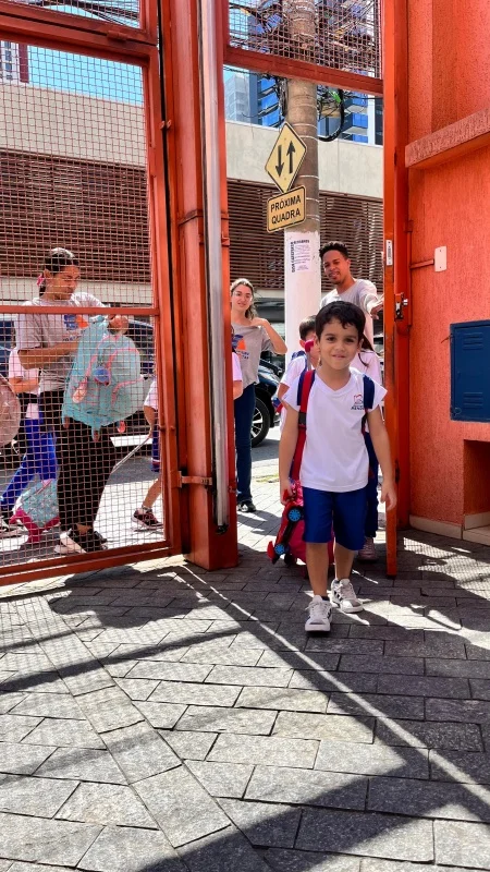 Escola complementar