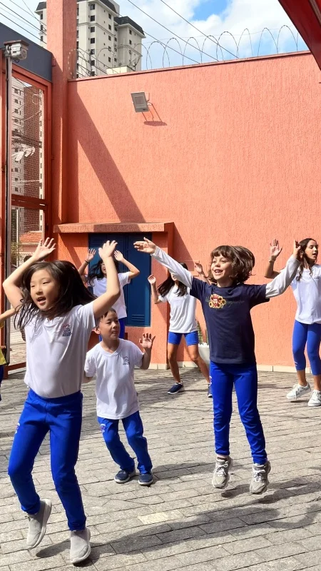 Escola particular infantil perto de mim